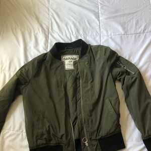 ARMY GREEN BOMBER JACKET